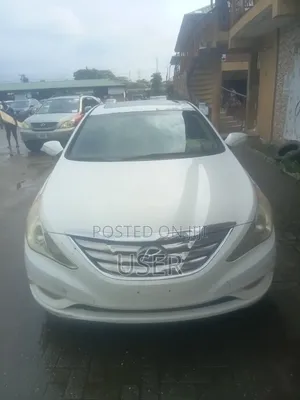 Hyundai Sonata 2012 White