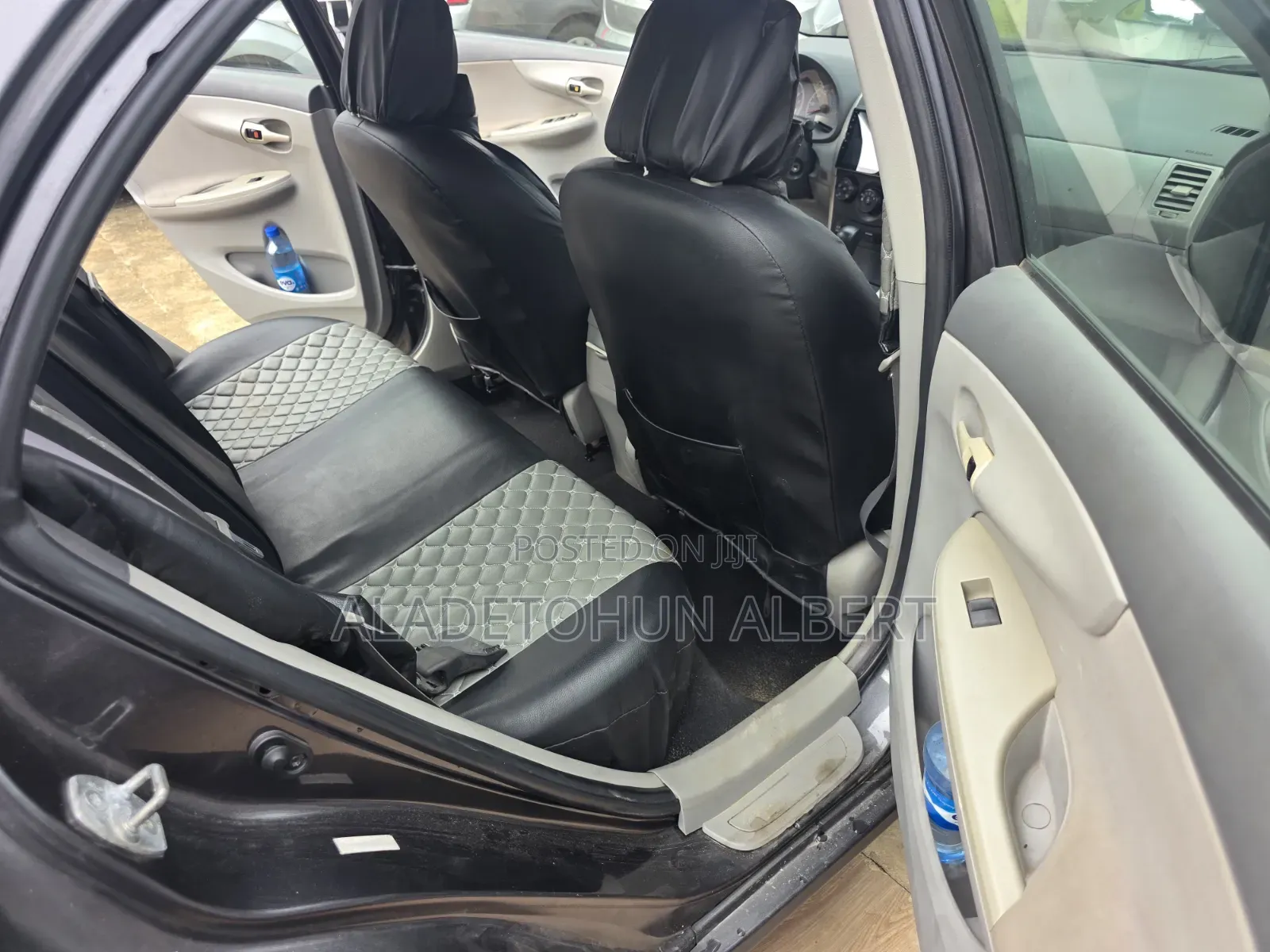 Toyota Corolla 2009 Gray
