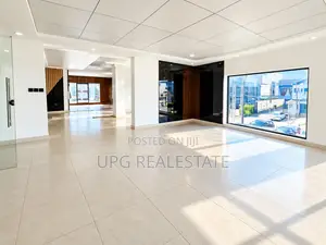 90 SQM Commercial Shop Space