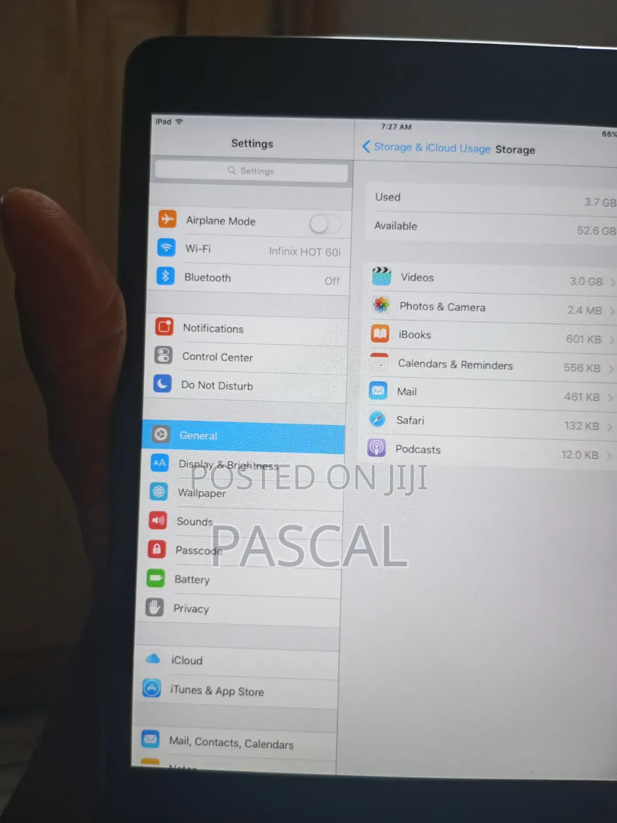 Apple iPad Air 64 GB Black