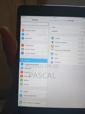 Apple iPad Air 64 GB Black