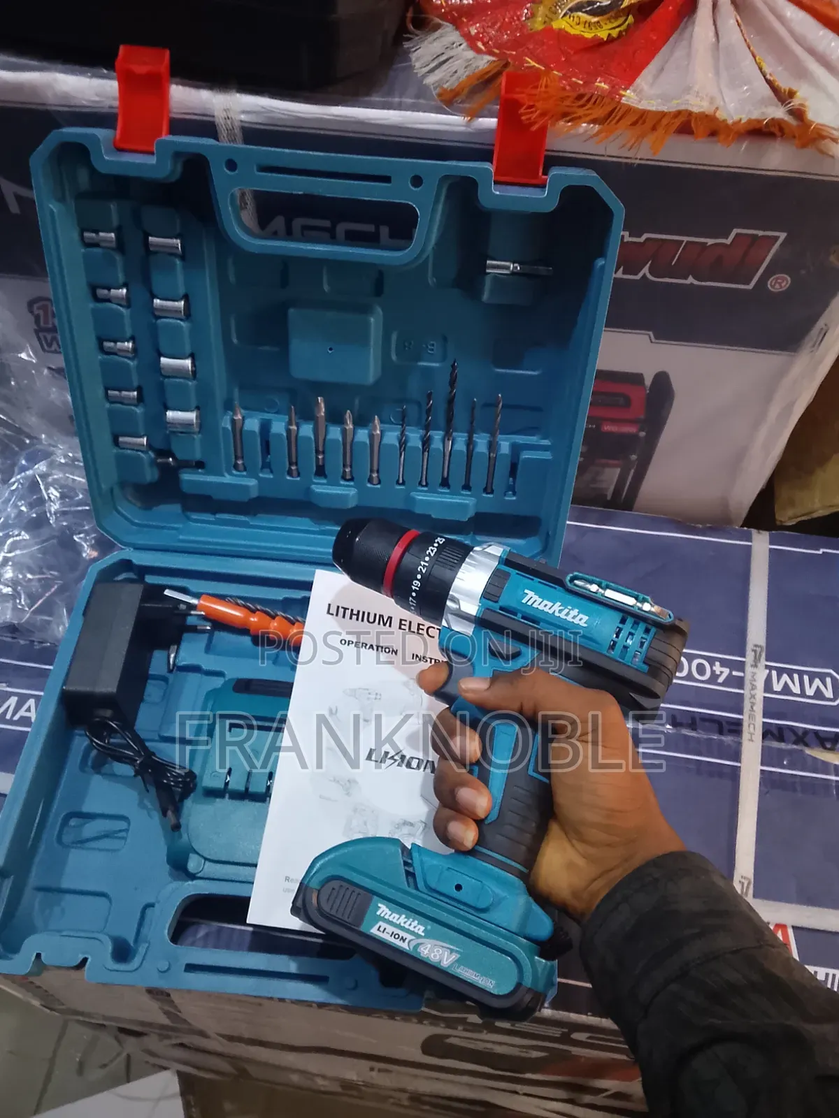 Makita Cordless Drill Kit