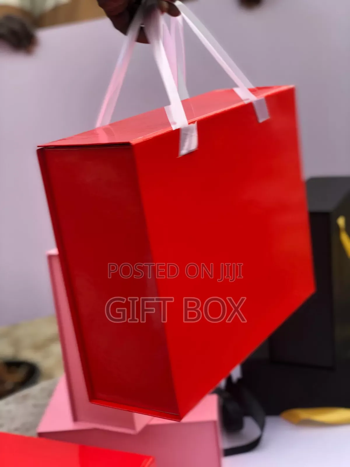 Magnetic Flip Box 12by10by4'5