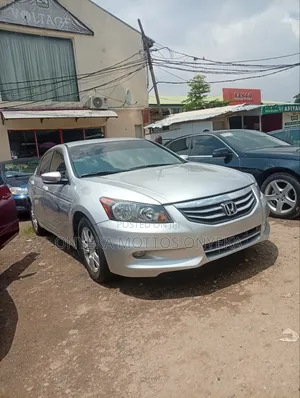 Honda Accord 2012 Silver