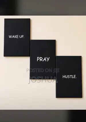 Tiny Black Plain Frames With Wordings