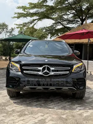 Mercedes-Benz GLC-Class 2017 Black