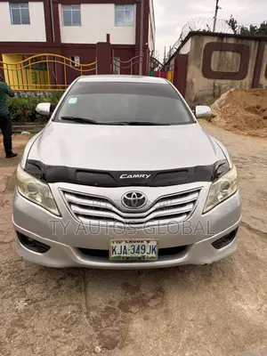 Toyota Camry SE 4dr Sedan (2.4L 4cyl 5A) 2009 Silver