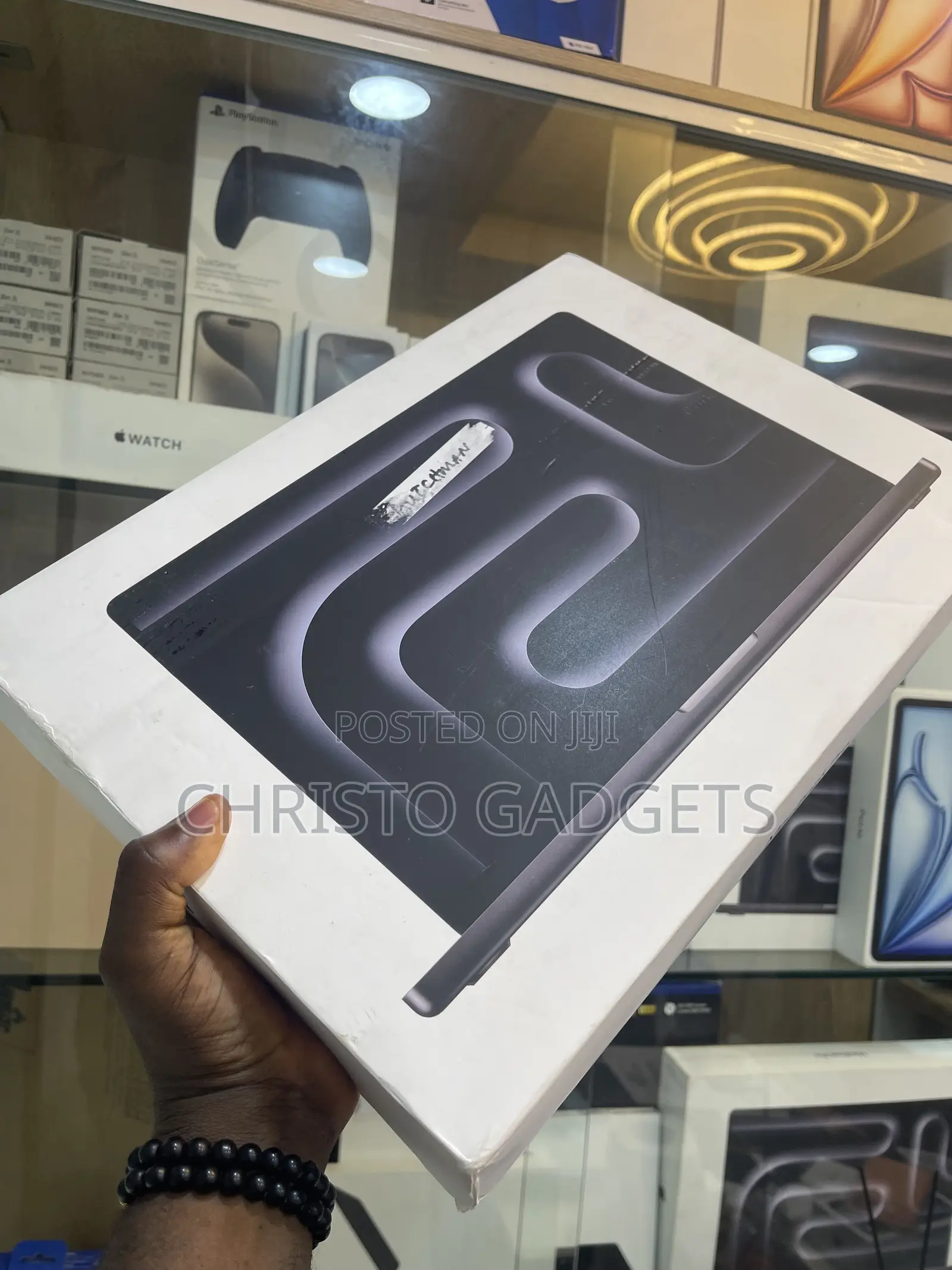 New Laptop Apple MacBook Pro 2024 M4 Max 36GB Apple M4 Max SSD 1T