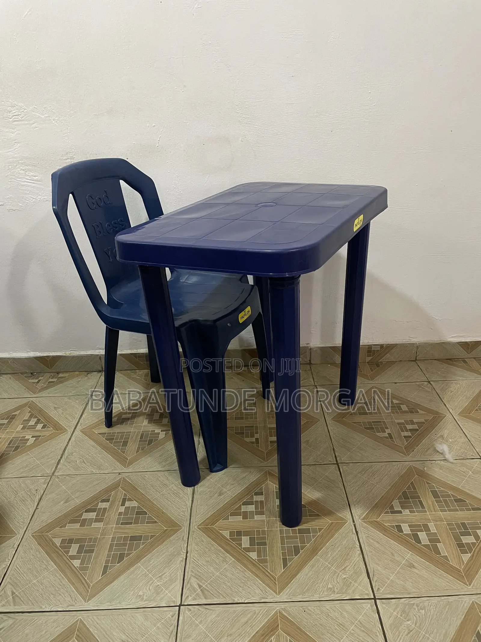 Armless Chairs