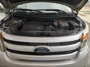 Ford Explorer XLT 4dr SUV AWD (3.5L 6cyl 6A) 2014 Silver
