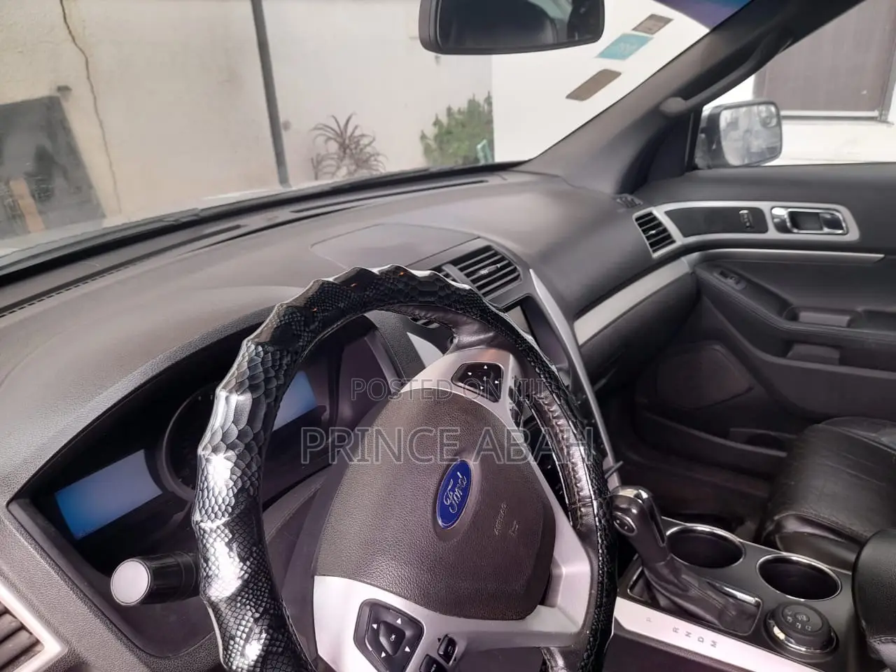Ford Explorer XLT 4dr SUV AWD (3.5L 6cyl 6A) 2014 Silver