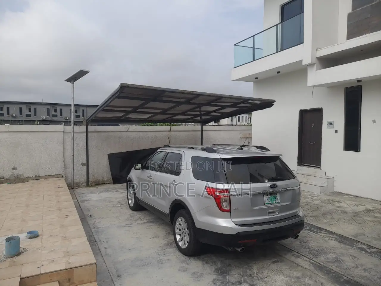 Ford Explorer XLT 4dr SUV AWD (3.5L 6cyl 6A) 2014 Silver
