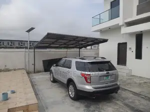 Ford Explorer XLT 4dr SUV AWD (3.5L 6cyl 6A) 2014 Silver