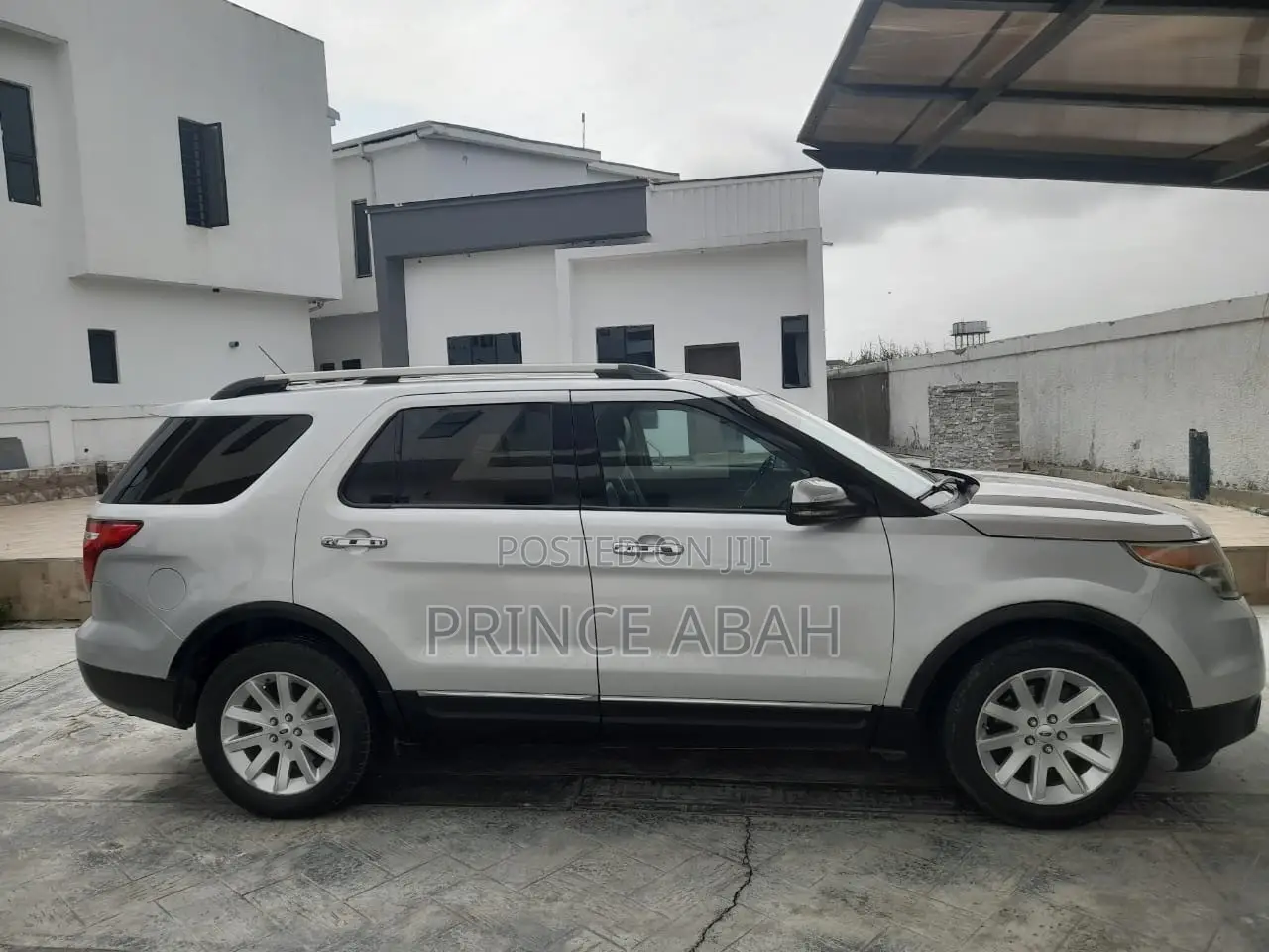 Ford Explorer XLT 4dr SUV AWD (3.5L 6cyl 6A) 2014 Silver