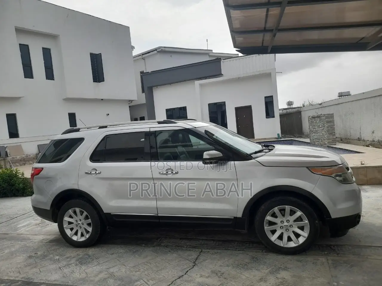 Ford Explorer XLT 4dr SUV AWD (3.5L 6cyl 6A) 2014 Silver