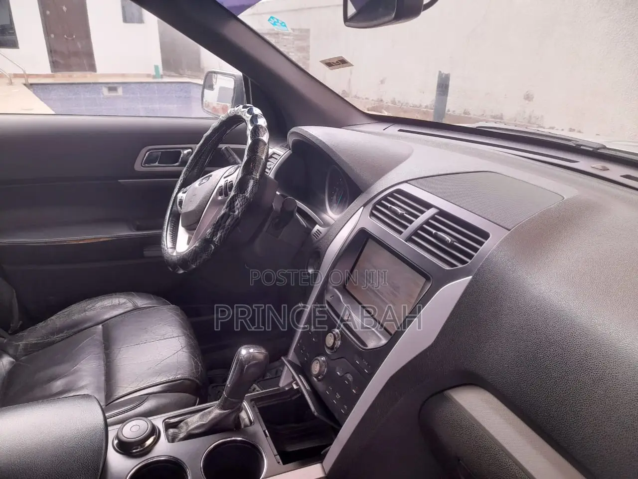 Ford Explorer XLT 4dr SUV AWD (3.5L 6cyl 6A) 2014 Silver
