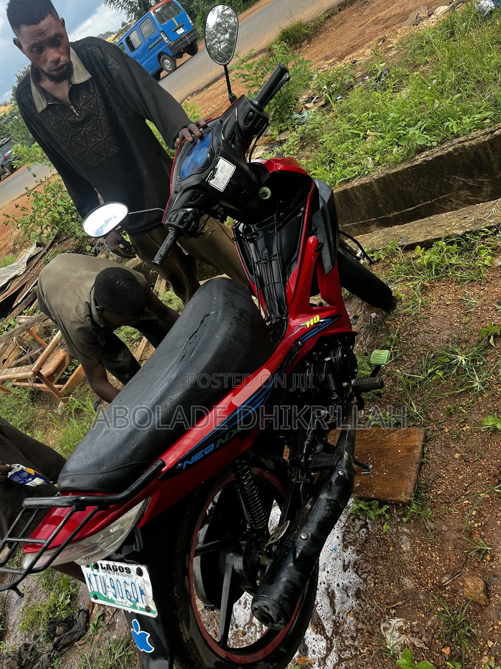 TVS Neo NX 2025 Red
