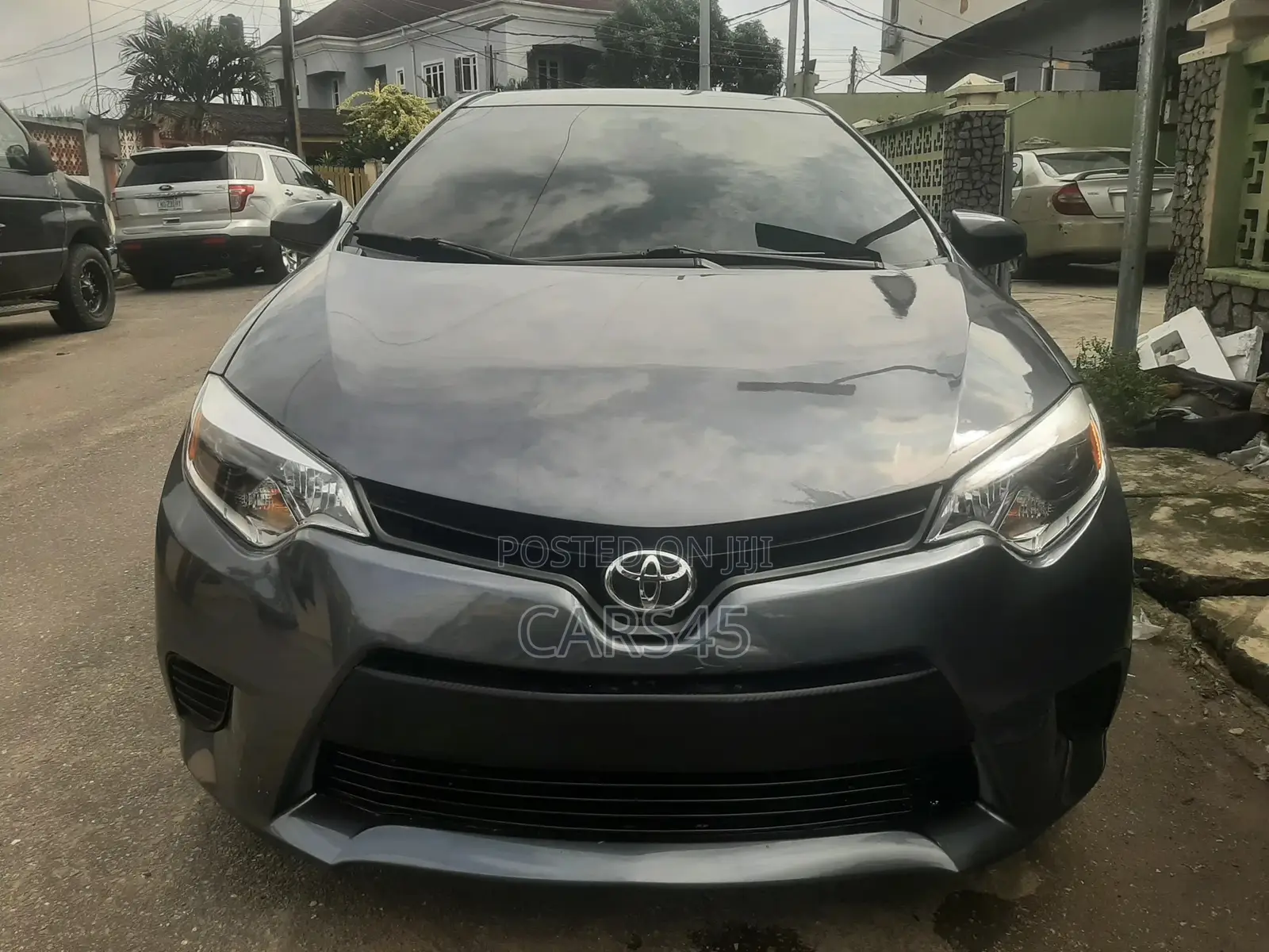Toyota Corolla 2015 Gray