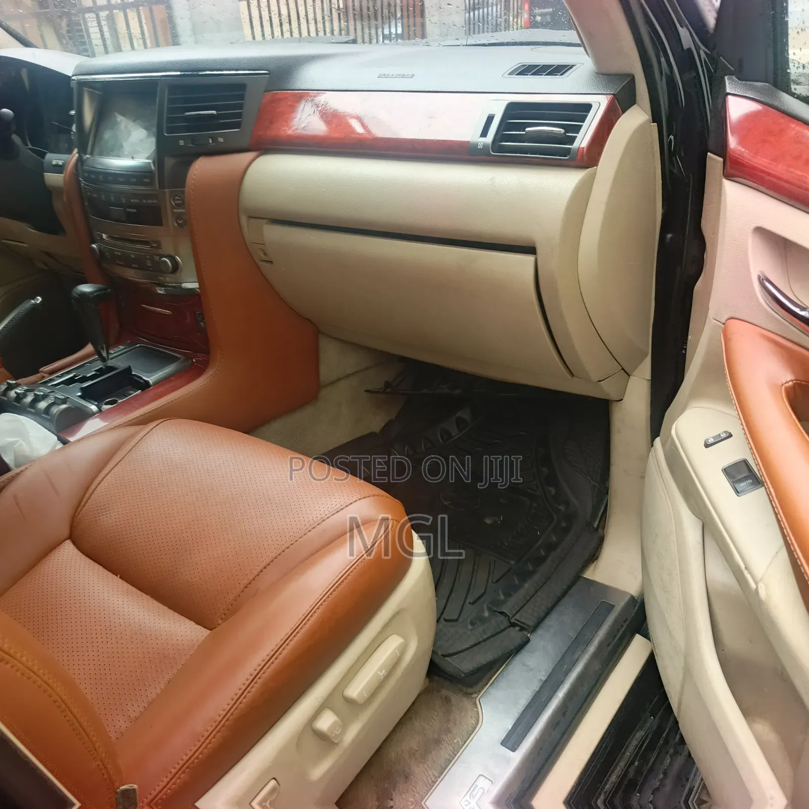 Lexus LX 570 2008 Black