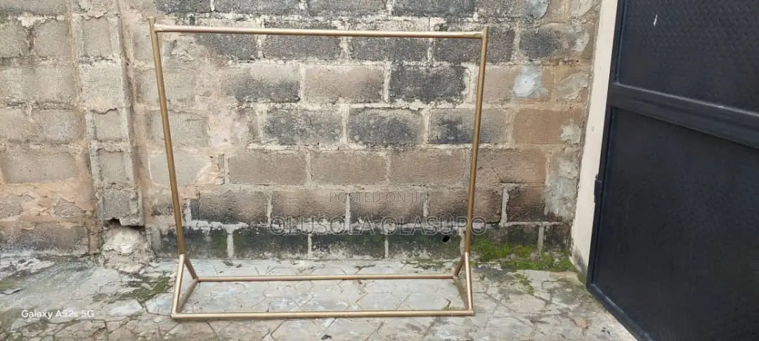 Cloth Hanger