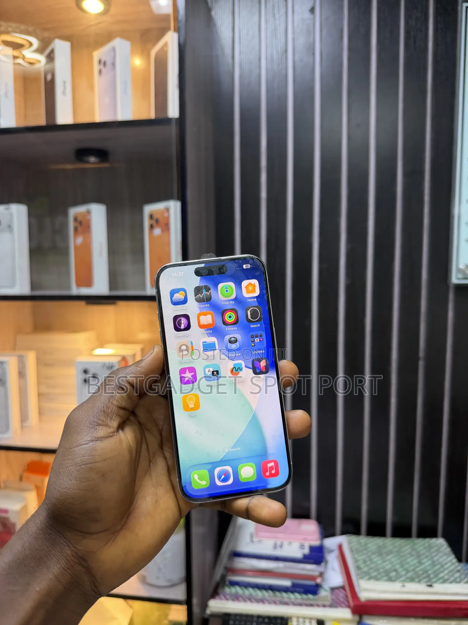 Apple iPhone 15 Pro 128 GB White