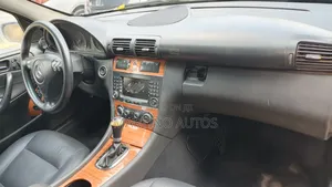 Mercedes-Benz C230 2007 Silver
