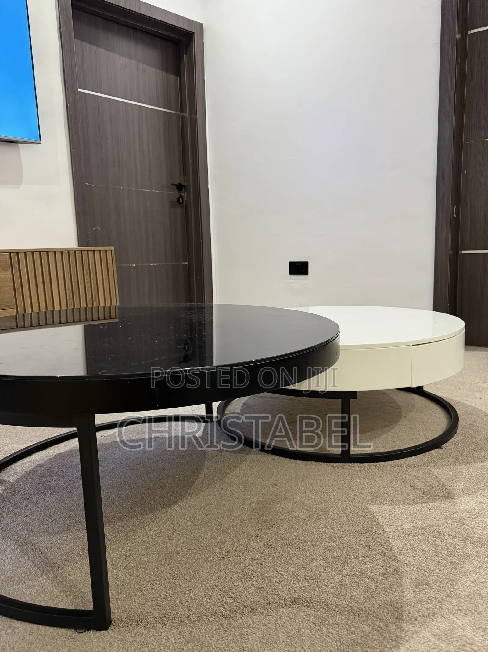 Yin and Yang Centre Table Set