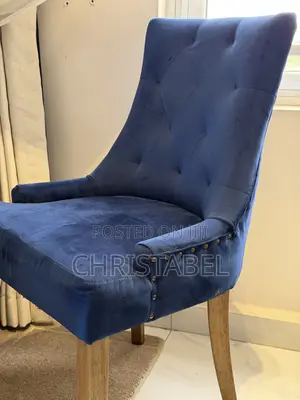 Royal Blue Tufted Single Seater Chair.