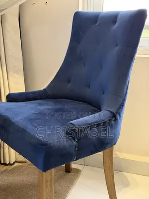 Royal Blue Tufted Single Seater Chair.