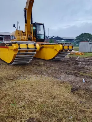 Caterpillar 320CL Swamp Buggy Excavator for Lease