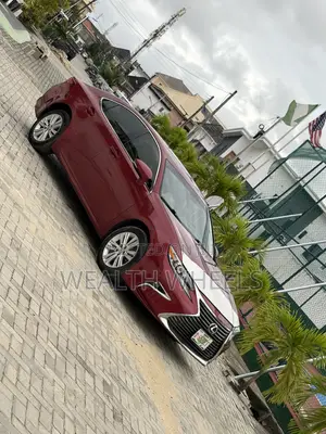 Lexus ES 2014 Red