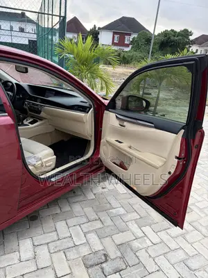 Lexus ES 2014 Red