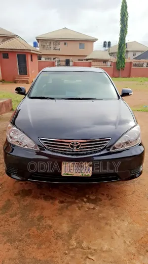 Toyota Camry LE 4dr Sedan (2.4L 4cyl 4A) 2004 Black