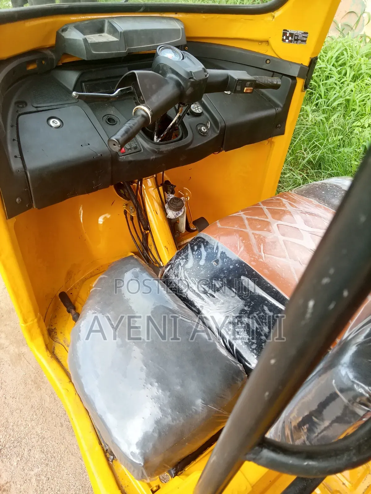 TVS 2025 Yellow