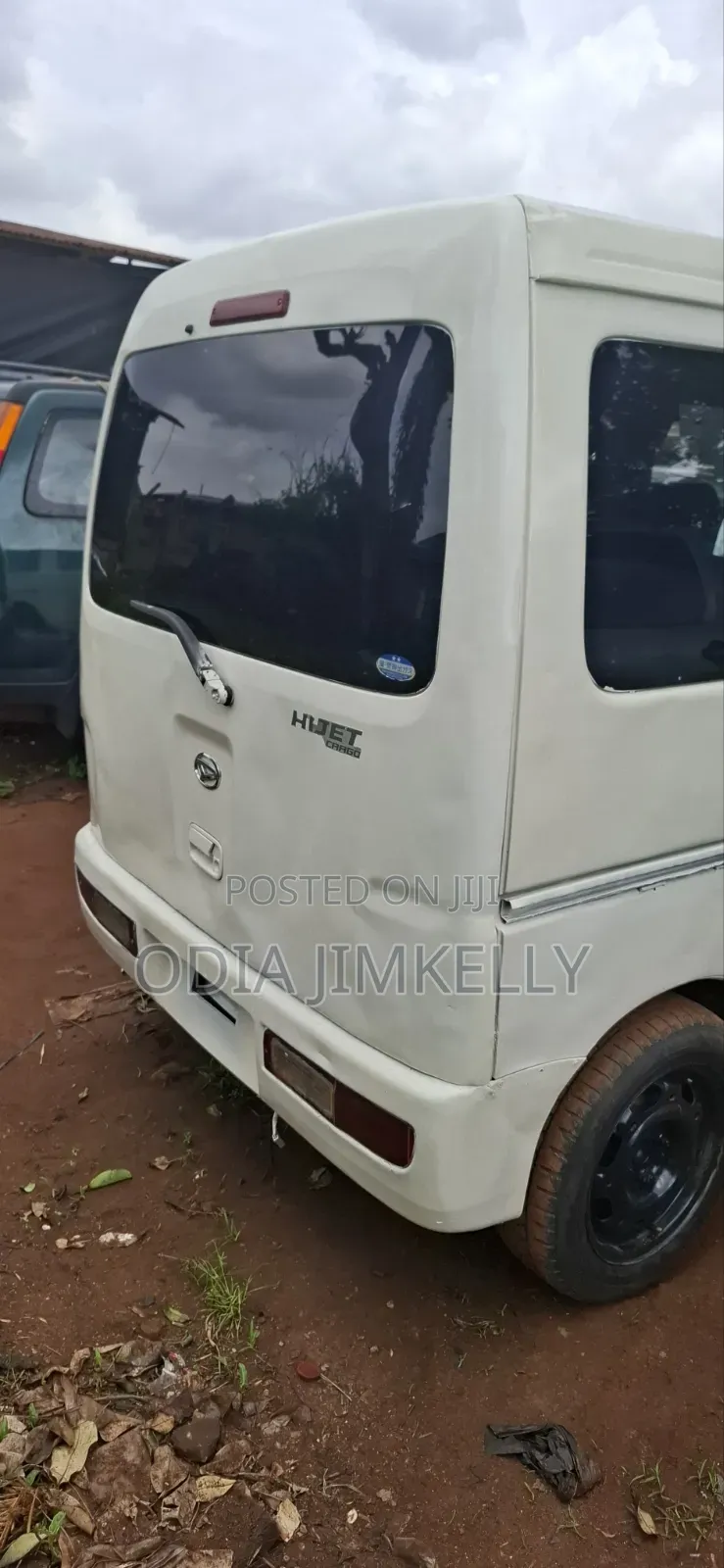 Daihatsu Hijet 2004 White