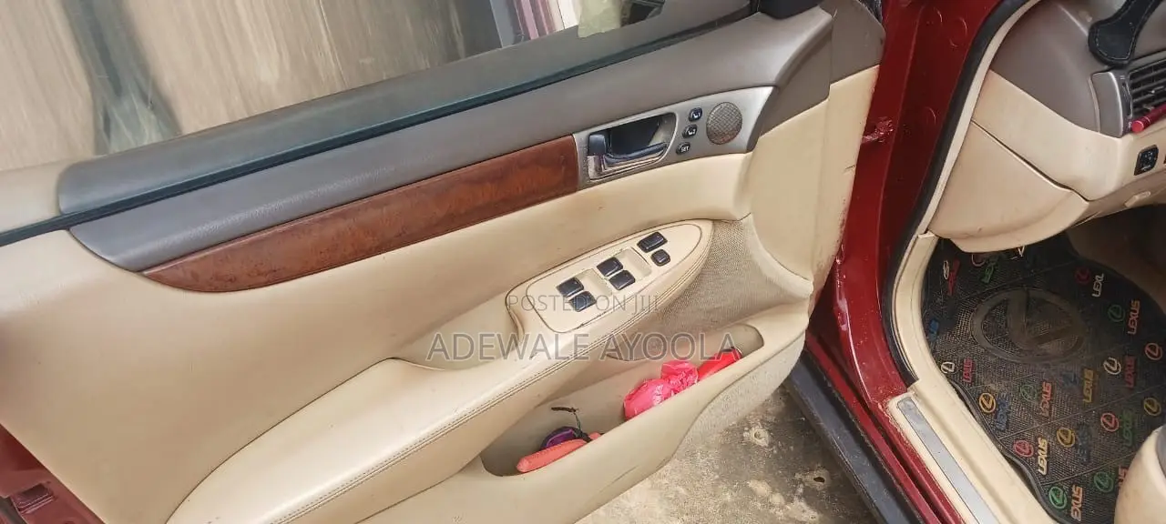 Lexus ES 330 2003 Red