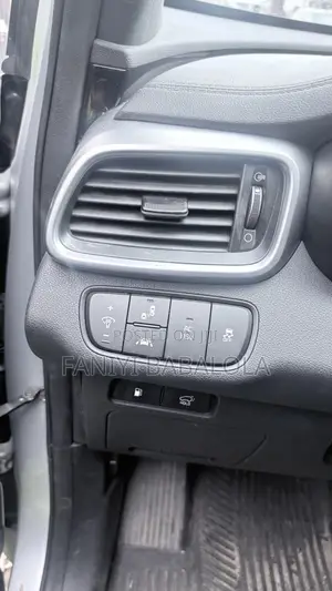 Kia Sorento 4dr SUV 2016 Silver