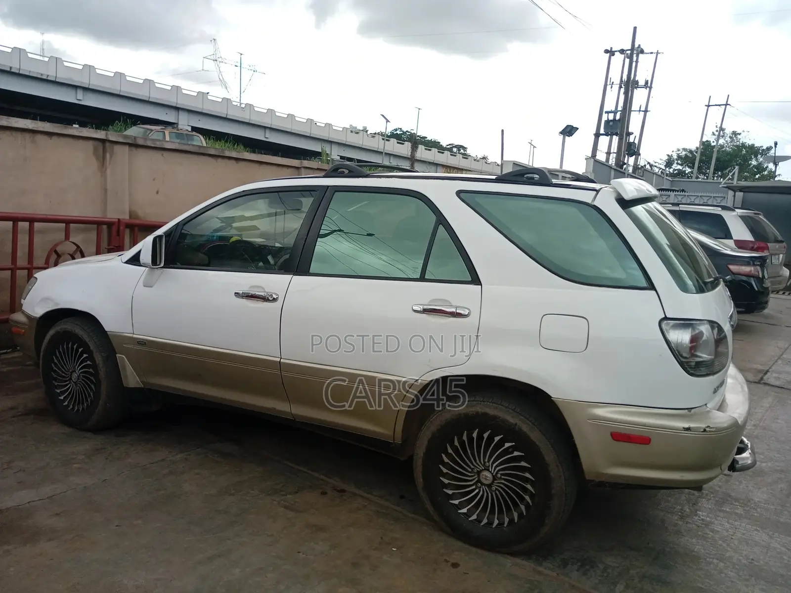 Lexus RX 2001 White