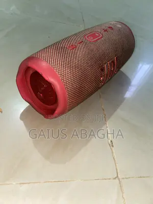 JBL Charge 5