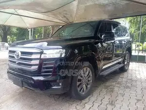 Toyota Land Cruiser 2022 Black