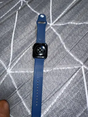Apple Series 8 Watch for Sale as Parts Replacement