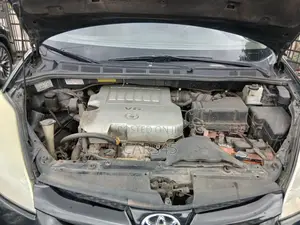 Toyota Sienna LE 2009 Black