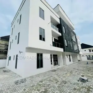 Furnished 2bdrm Apartment in Lekki Expressway for sale