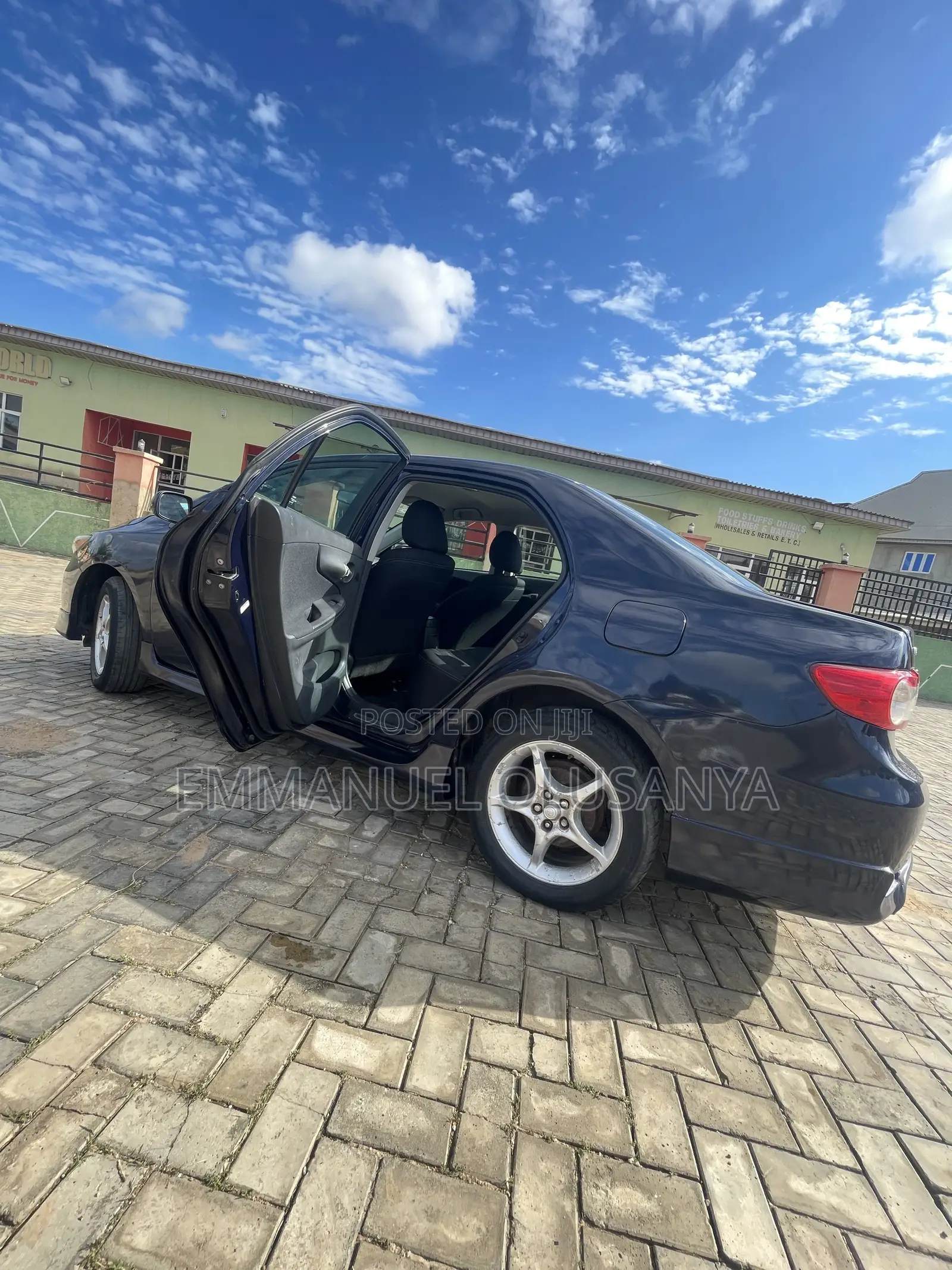 Toyota Corolla 2012 Blue