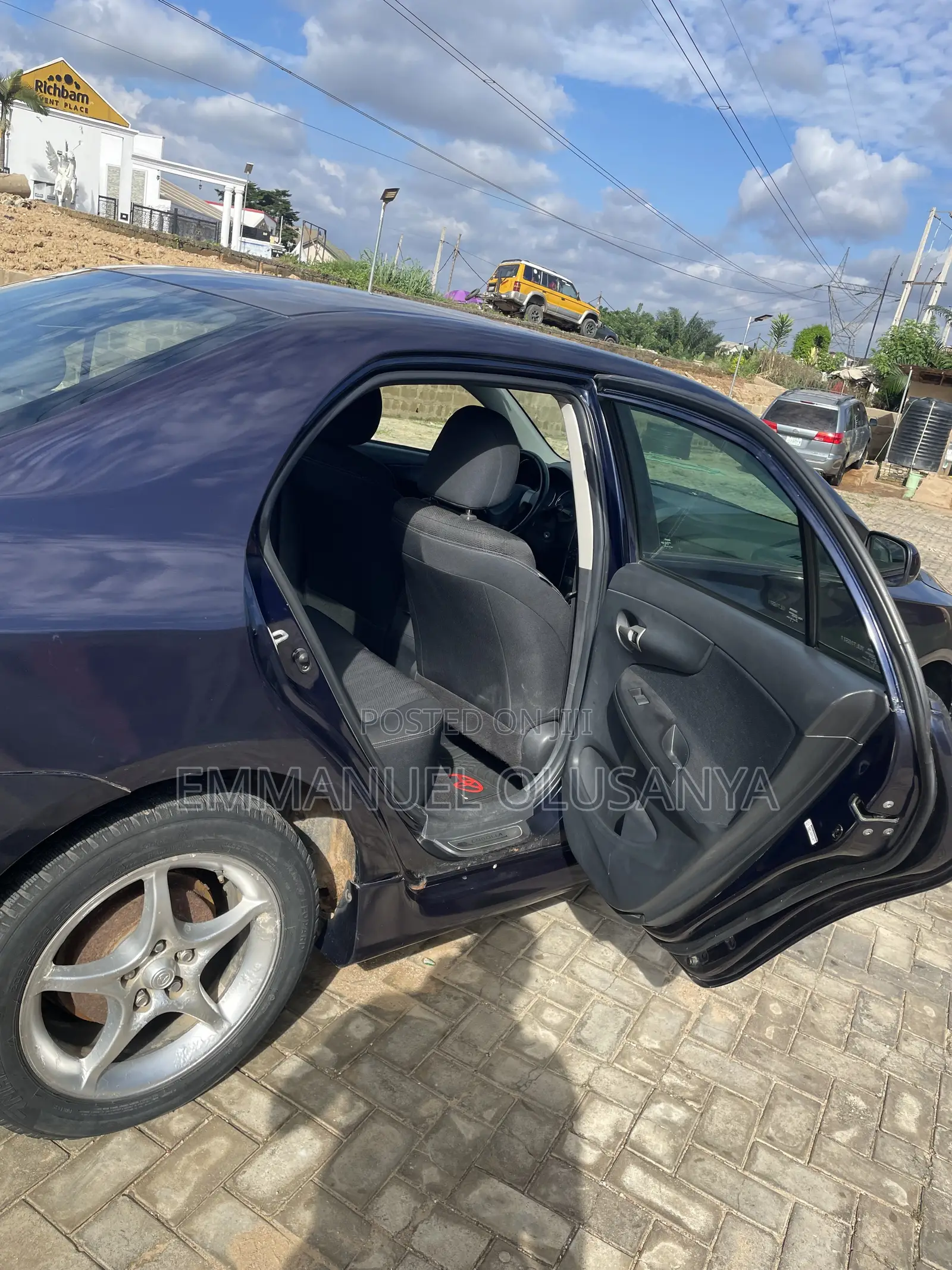Toyota Corolla 2012 Blue