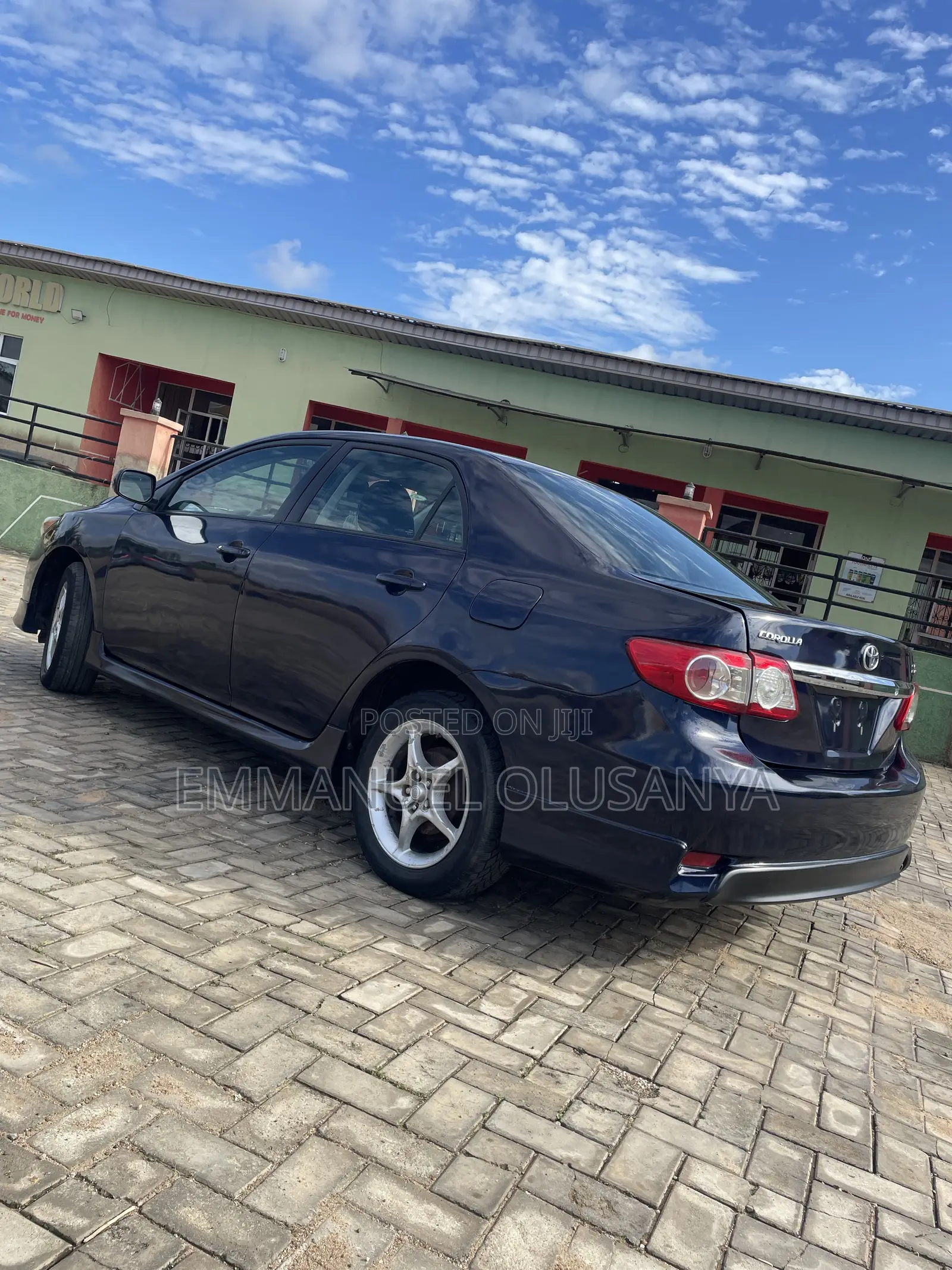 Toyota Corolla 2012 Blue