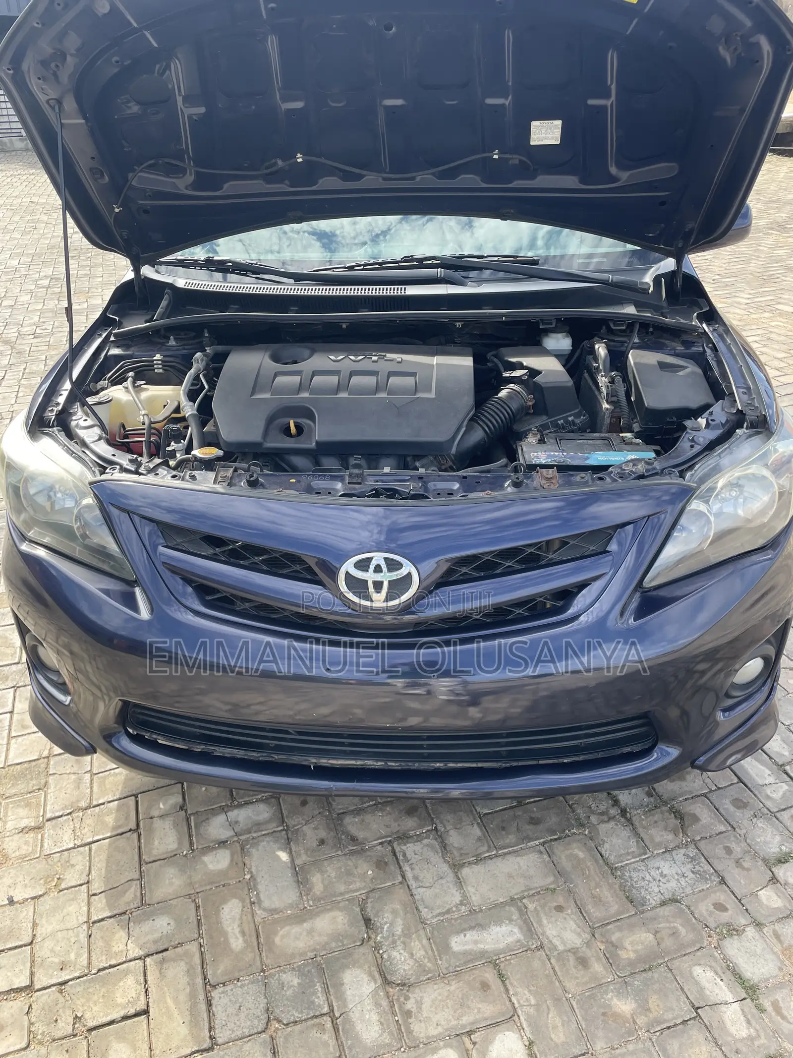 Toyota Corolla 2012 Blue