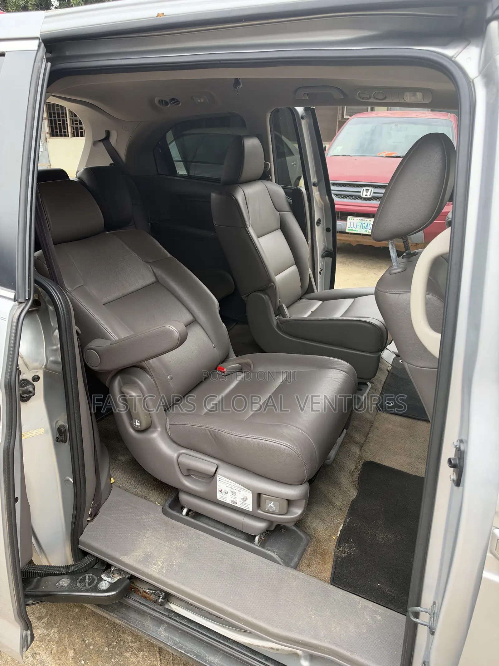 Honda Odyssey Touring 2013 Silver