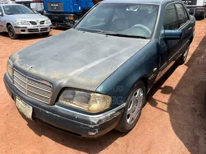 Mercedes-Benz C-Class C 180 (W203) 2002 Green