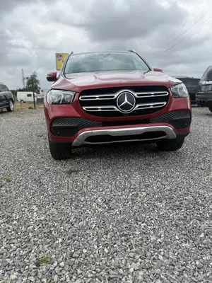 Mercedes-Benz GLE-Class 2019 Red